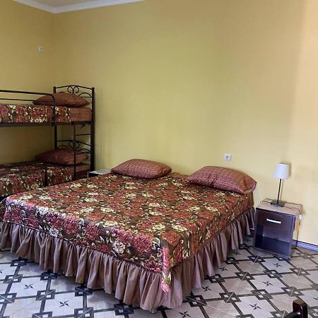 Park-Hotel Abkhazia Tsandrypsh ภายนอก รูปภาพ